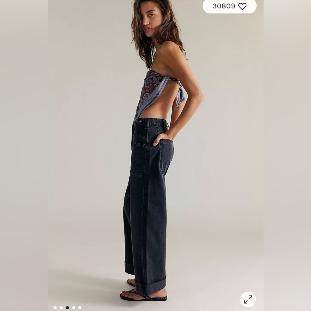 Free People We the Free Palmer Cuffed Jeans in Outer Space (Black) Size 29. NWT - Picture 2 of 12
